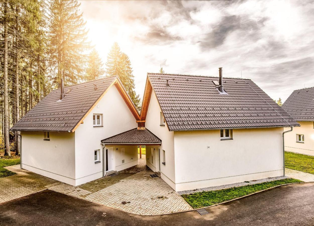 Lipno Club Villa Frymburk Exterior photo